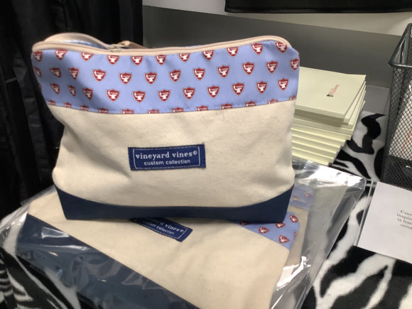 Vineyard Vines Middlesex Toiletries Bag